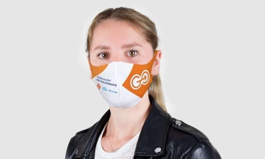 Wij bedrukken en confectioneren mondkapjes
